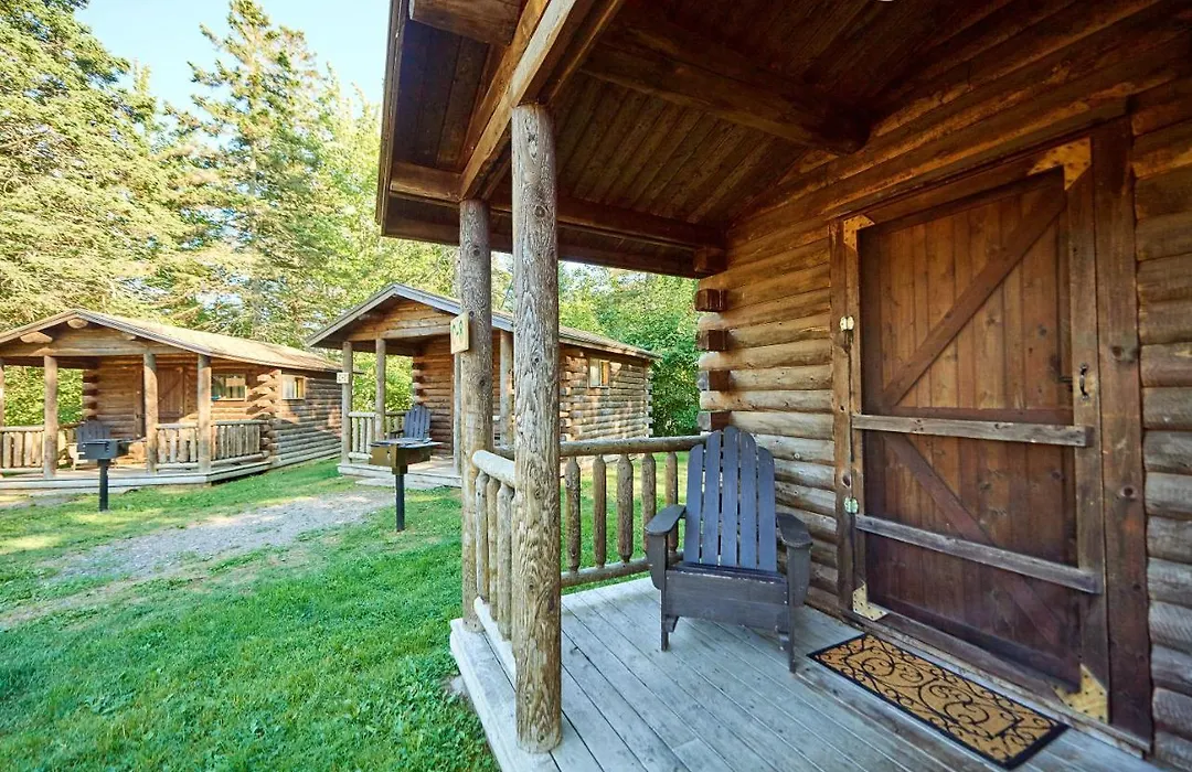 Narrows Too Camping Resort Cabin 6-1